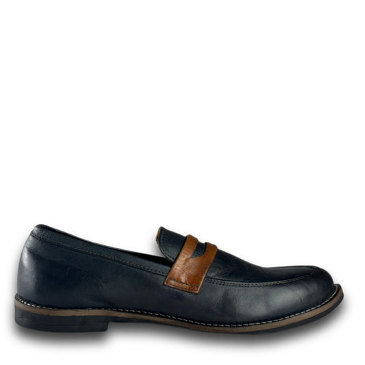 Black Leather Loafers with Contrast Stitching